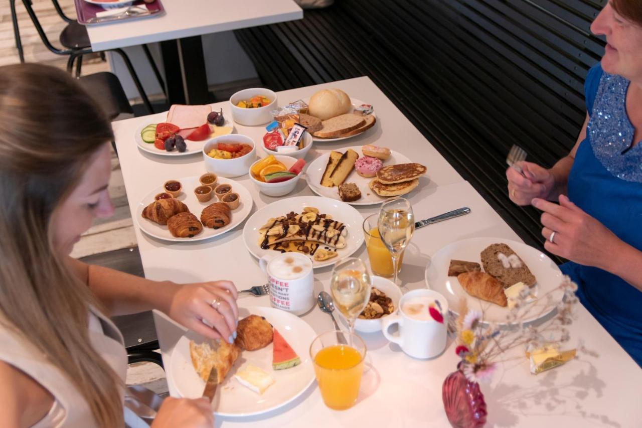 Ibis Styles Nieuwpoort Hotel Bagian luar foto